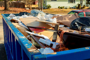 When Should You Hire a Junk Removal Service Instead of Doing It Yourself?